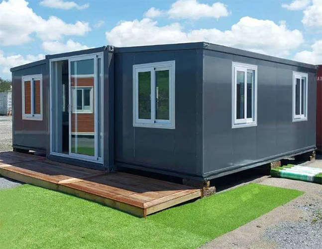 Folding House ให้ข้อได้เปรียบที่ไม่เหมือนใครและมีโอกาสในการใช้งานที่กว้างมาก